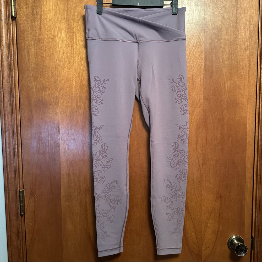 Lululemon Always On Hi Rise HR Leggings Pants Flocked Everlux Frosted Mulberry 8